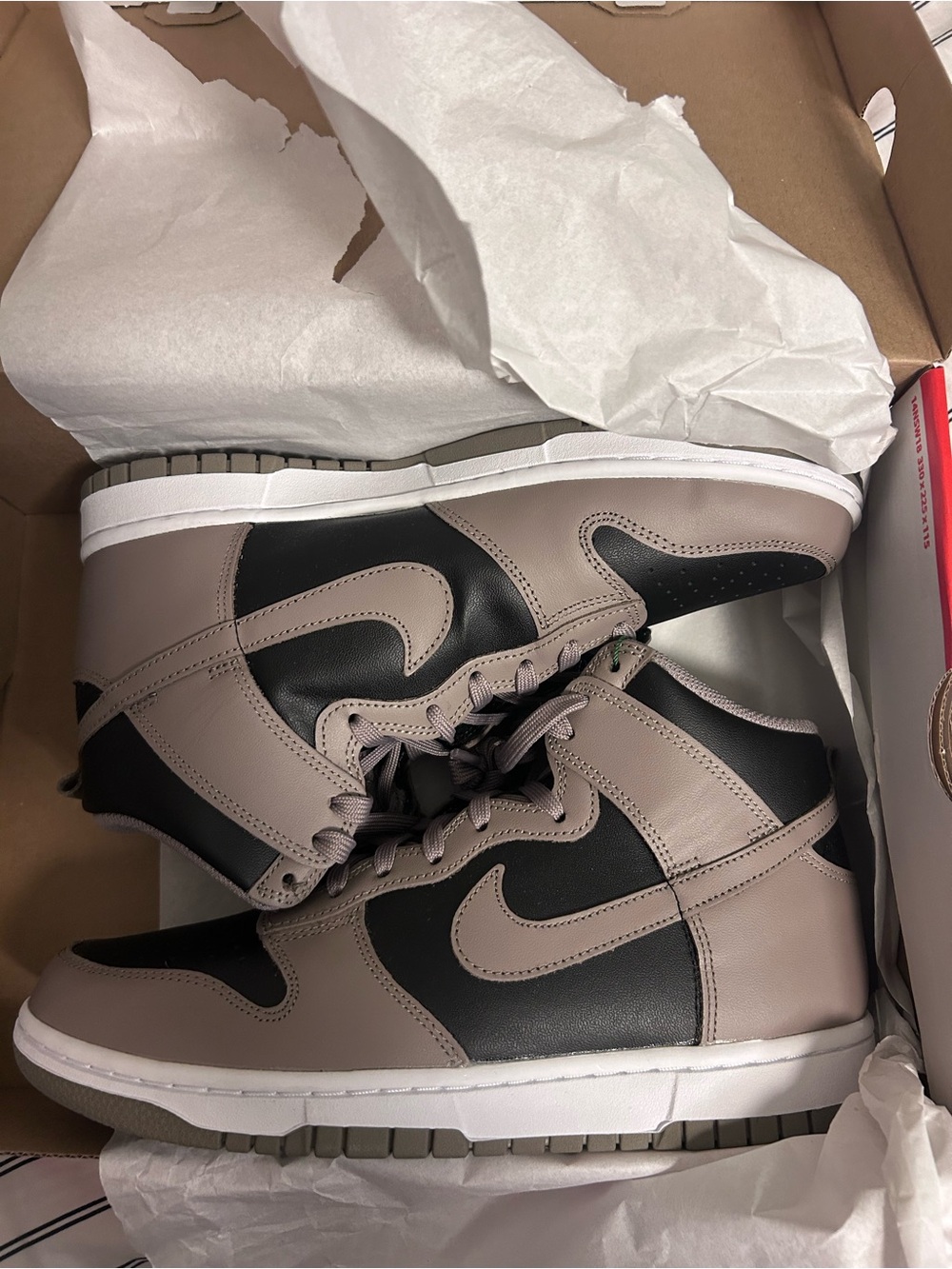 Woman High-Top Sneakers Nike dunk high